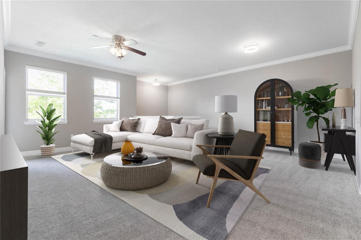 Private 2nd floor with beautiful lake views