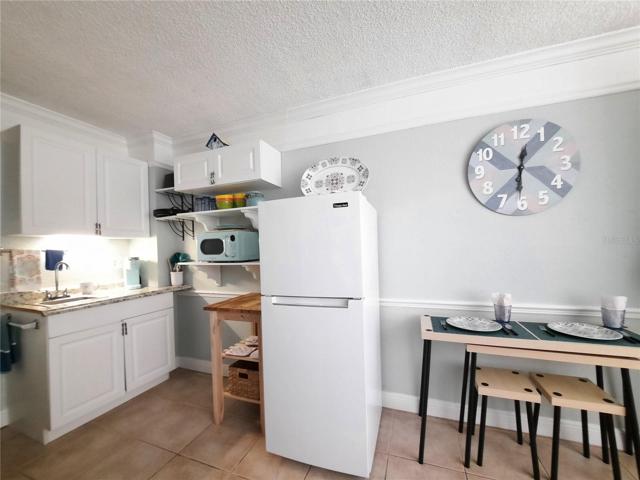 C109 Kitchen