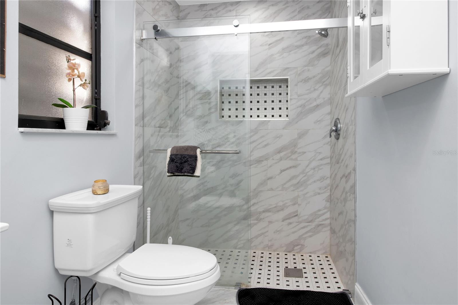Primary ensuite bath