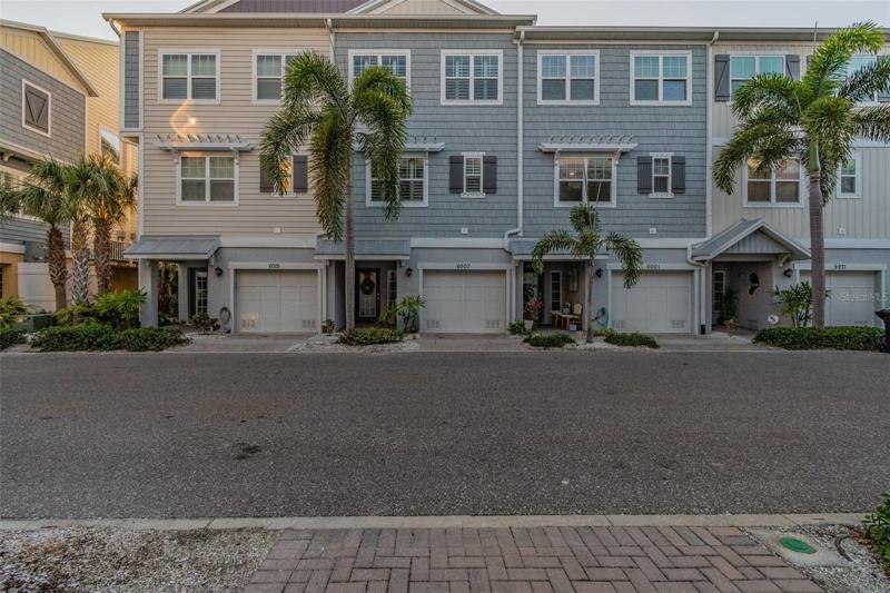 Welcome to 6007 Anchorage Way S.