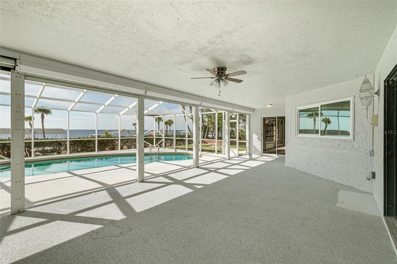 Covered lanai for entertaining