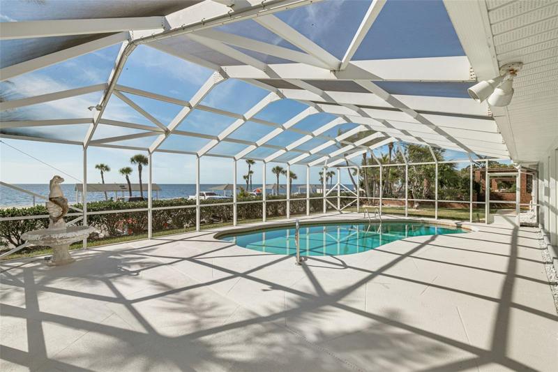 Screened pool area