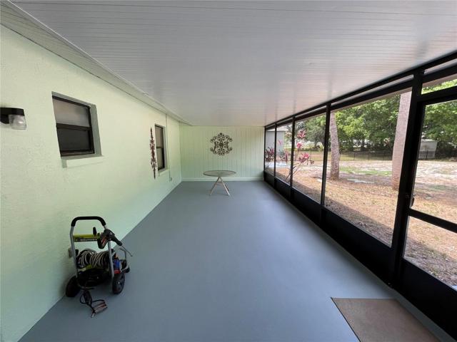 SCREEN ROOM - UNIT B