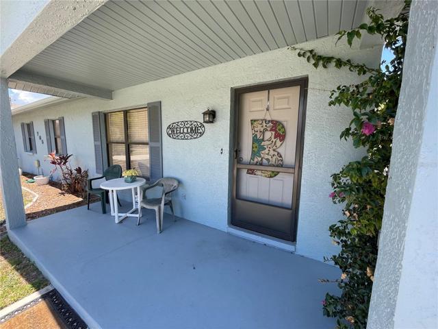 COVERED PORCH UNIT B