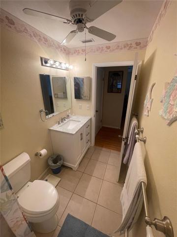 FULL BATH UNIT B