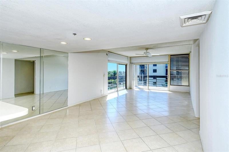 Living and dining area