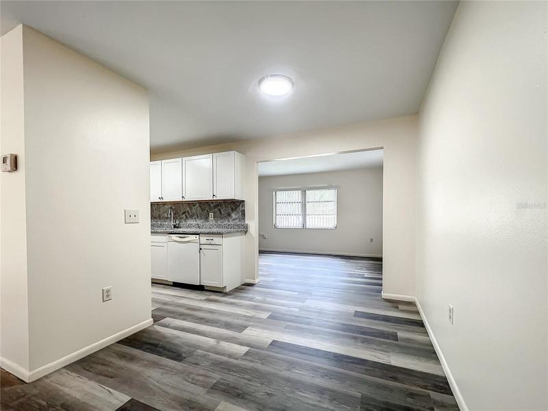 Space for entertaining , cooking & a extra lg den