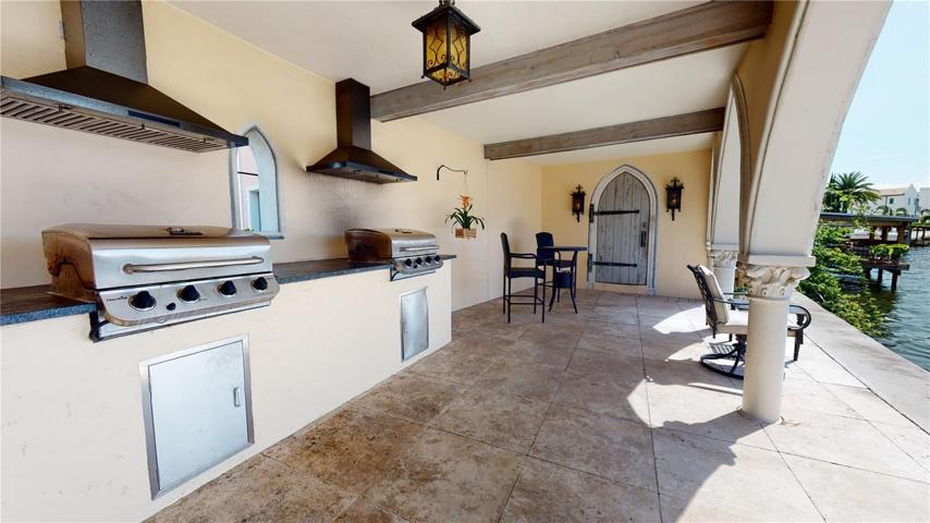 Wet Bar