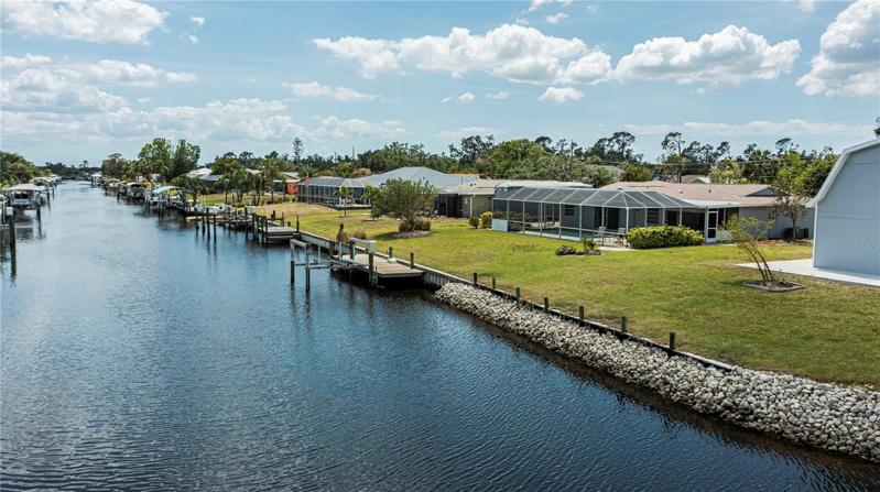 3374 Yukon Dr - 160' waterfront wonderland