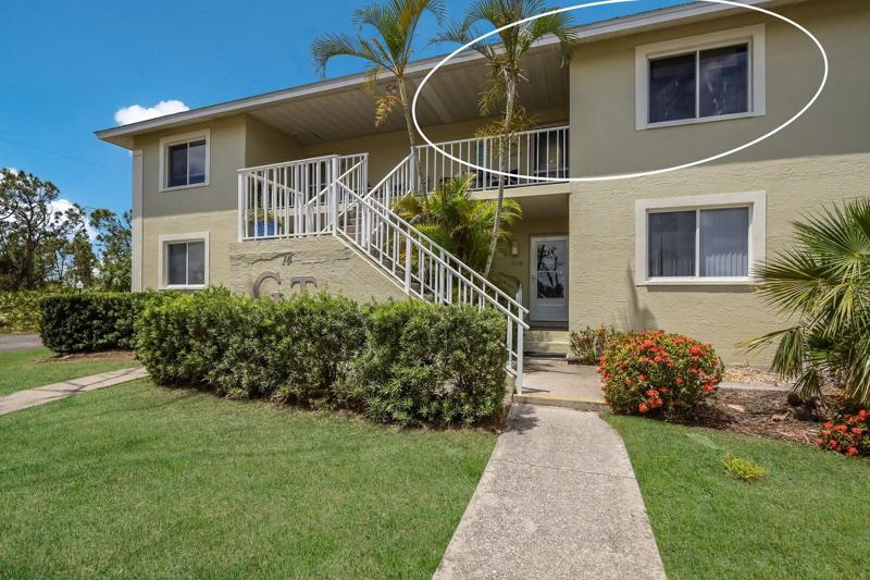 Second Level Living