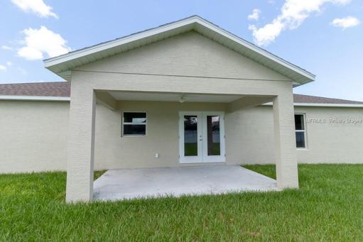Virtually staged, this is a photo of a previous home of the same model built by the same builder. Features subject to change, buyer to verify.