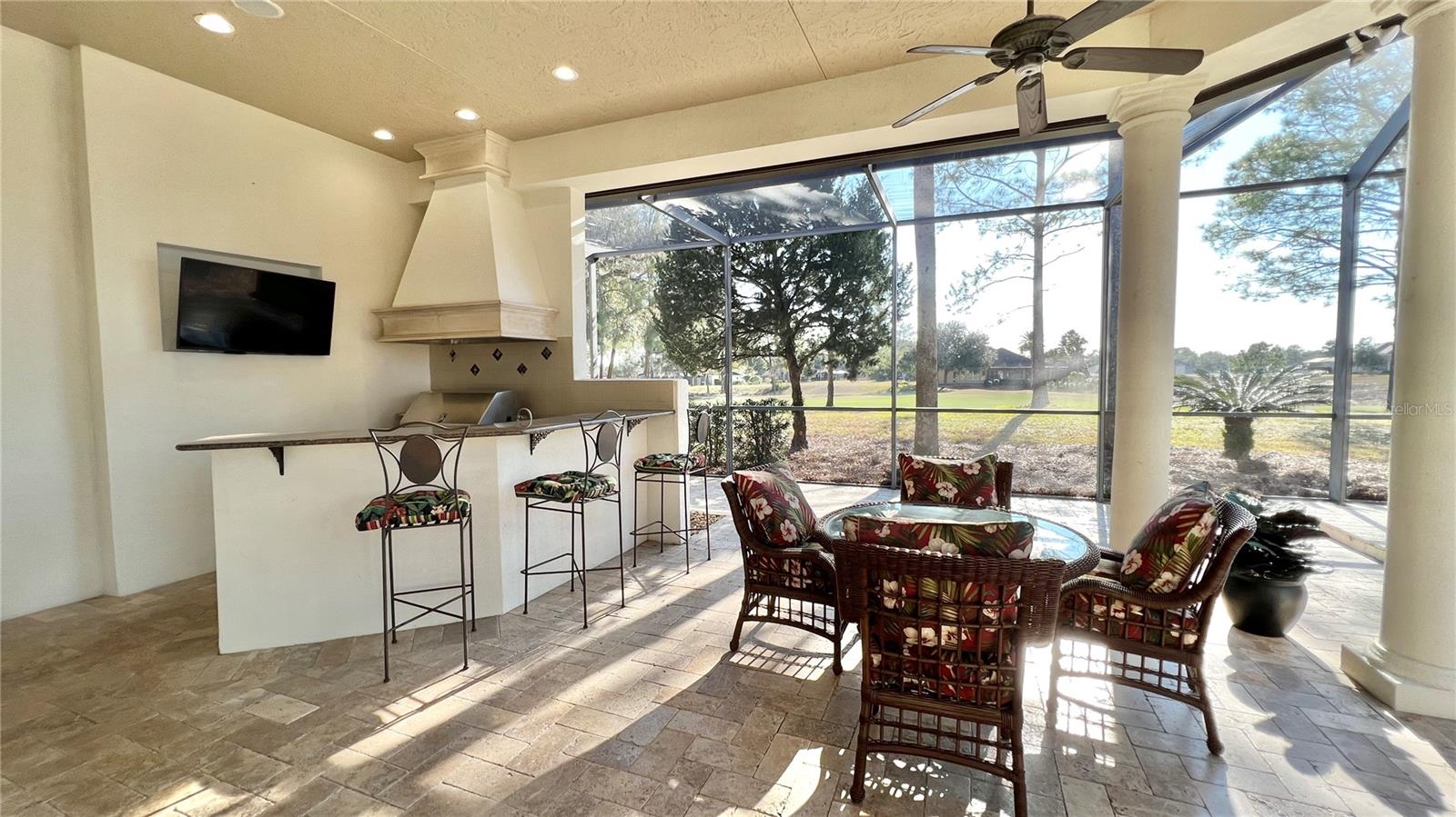 Outdoor Kitchen
