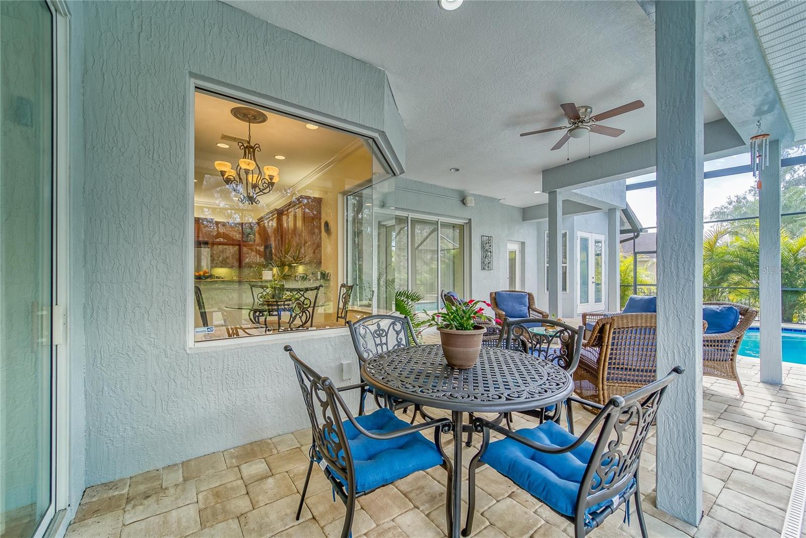 Back Porch/Pool Area/Lanai!