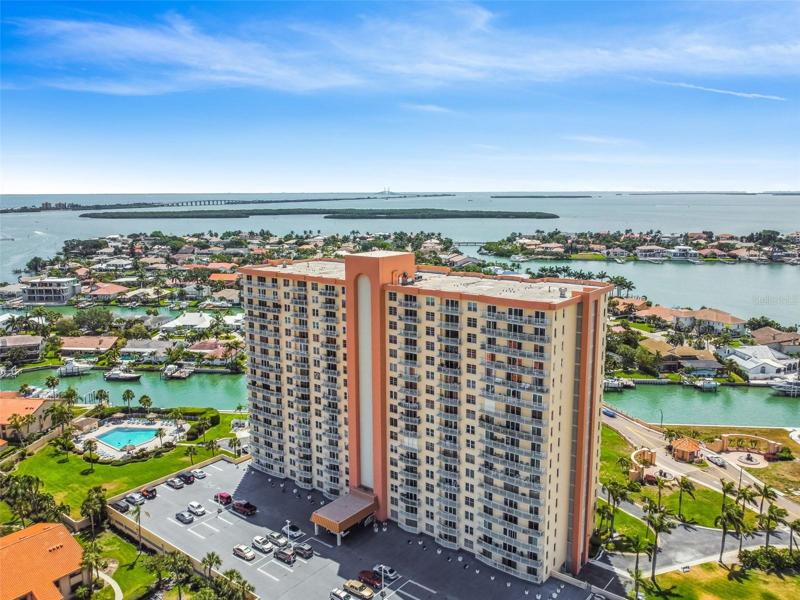 4900 Brittany Dr S #1711, St Petersburg, FL