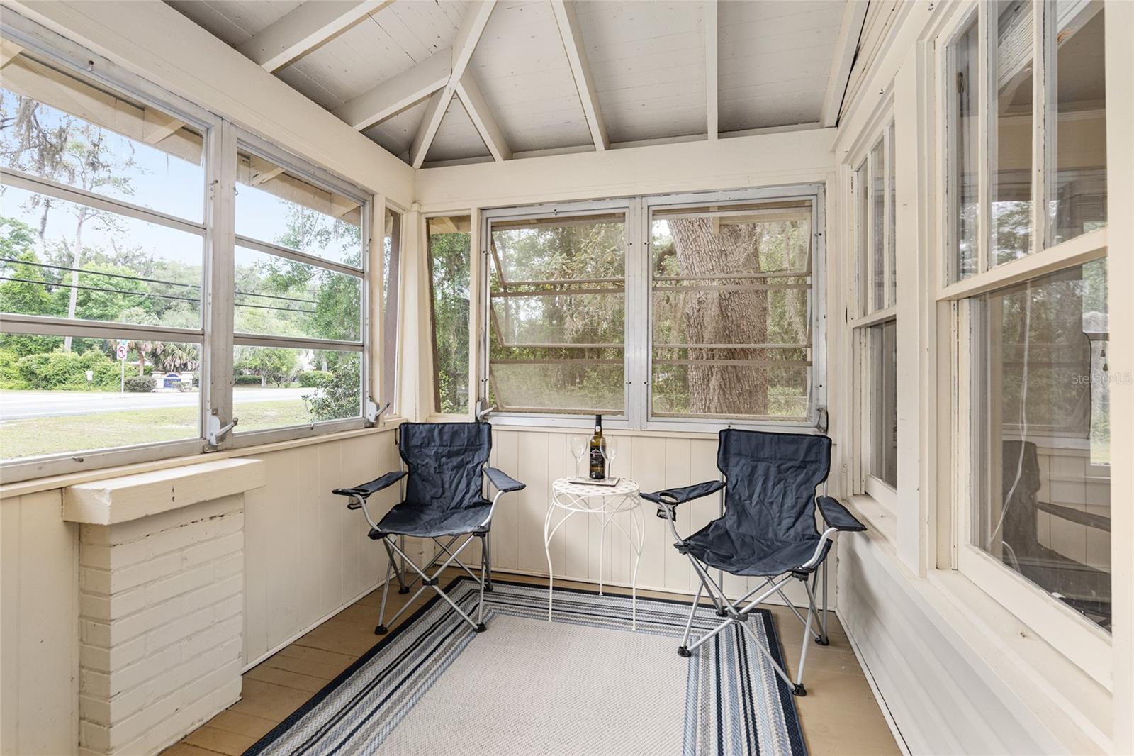 Sun porch with lots of light