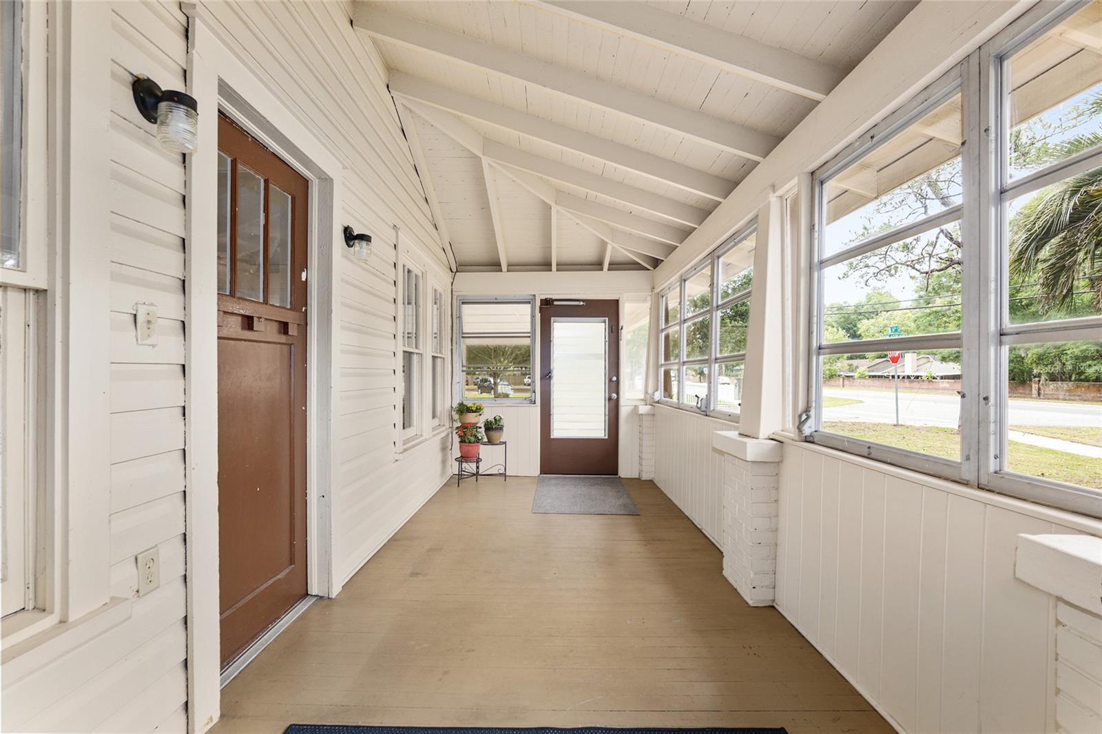 Sun porch entry