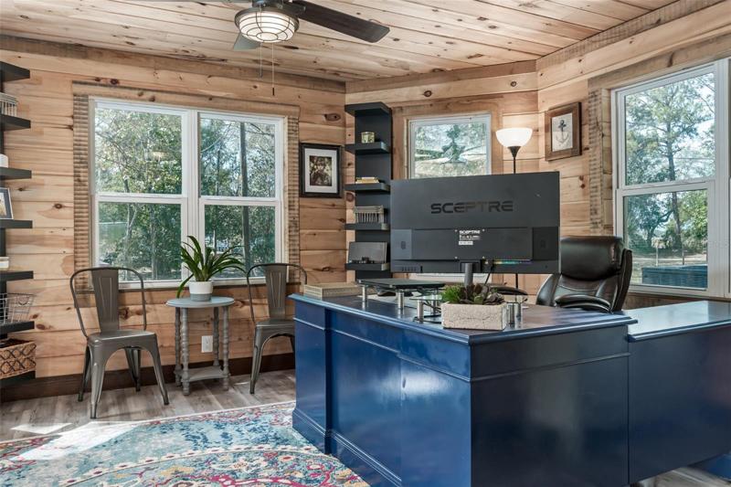 Sunroom or home office