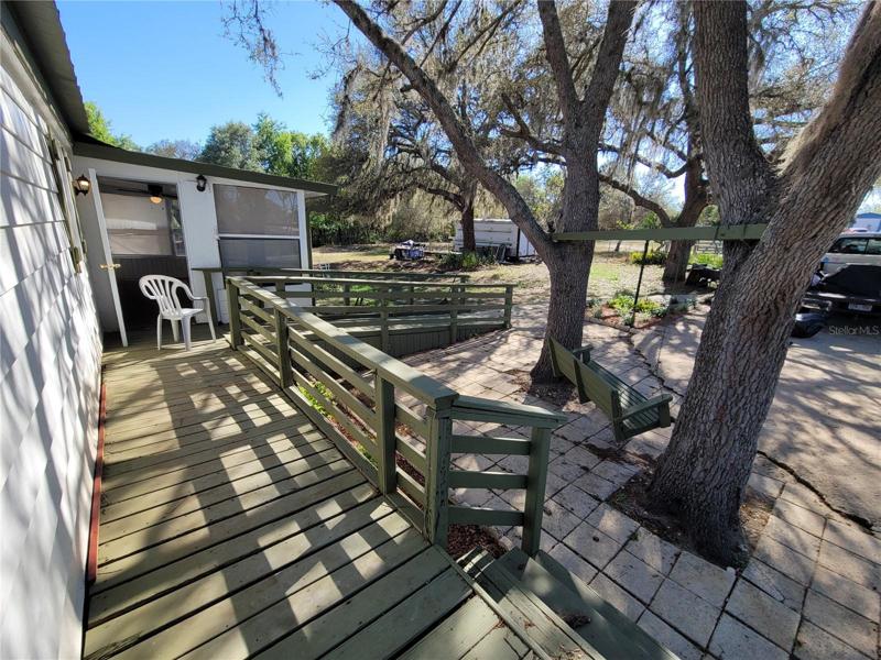 wrap around porch