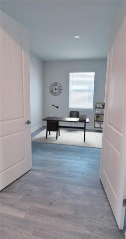 Virtually Staged- Flex/Office