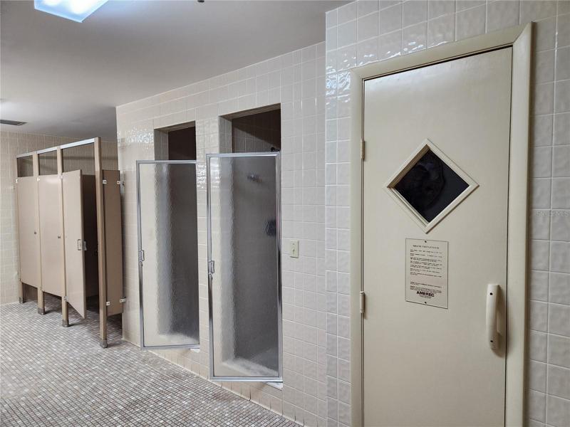 Ladies Rest rm & Sauna