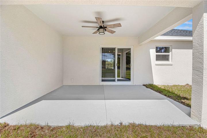 LANAI WITH CEILING FAN
