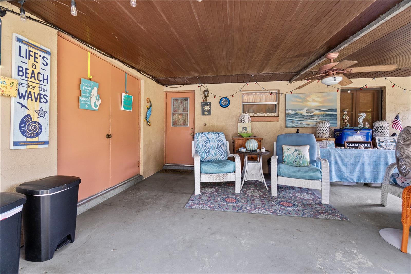 Patio of 713