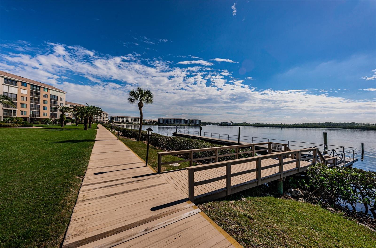 Dock