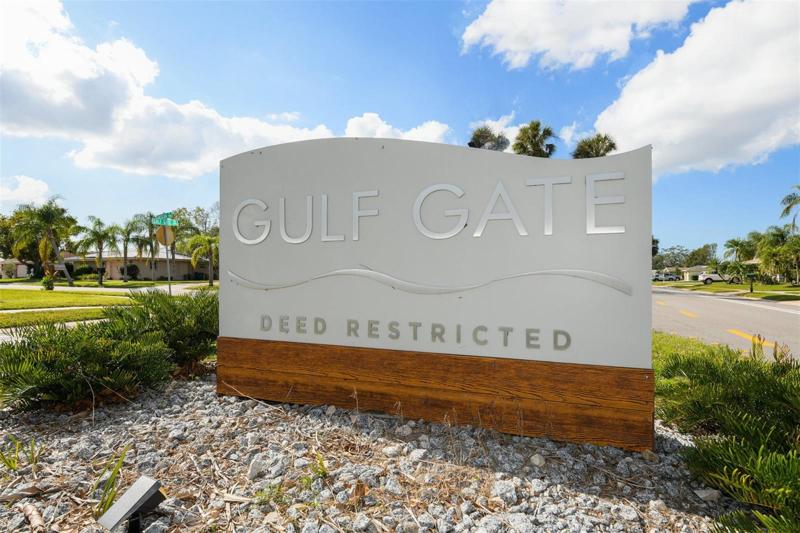 Gulf Gate Neighborhood