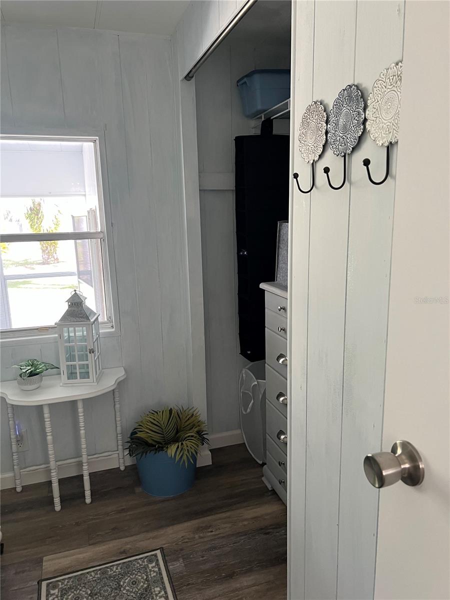 Guest bedroom