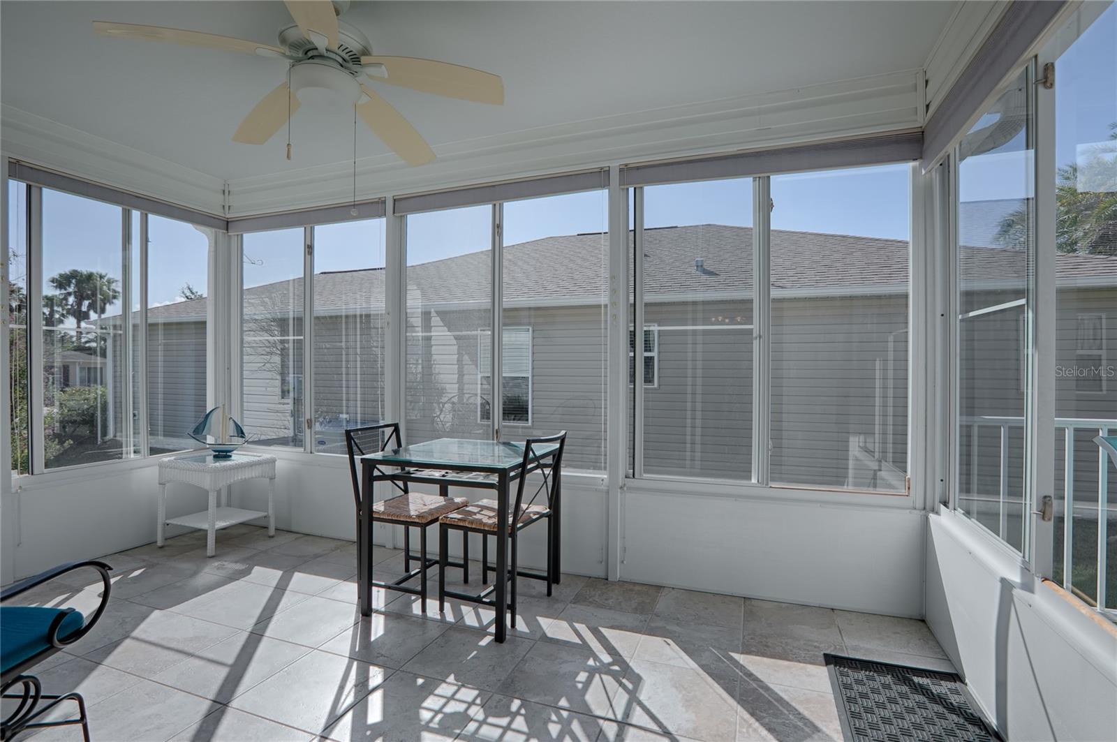 ENCLOSED LANAI