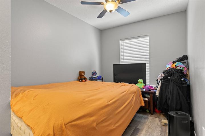 Unit B bedroom