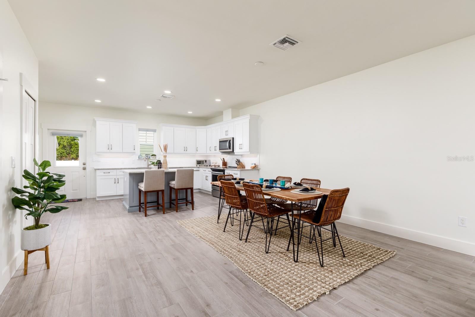 Open living concept with dining area