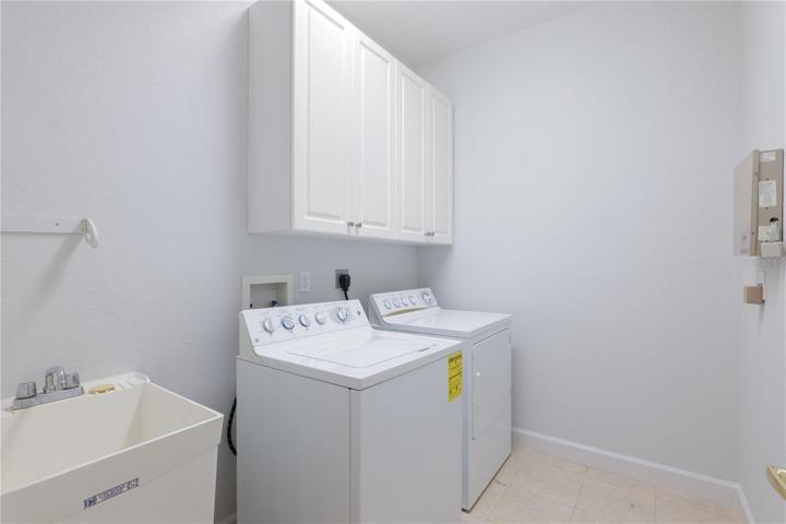 Top floor laundry room