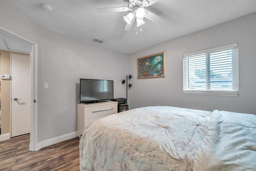 2nd Bedroom