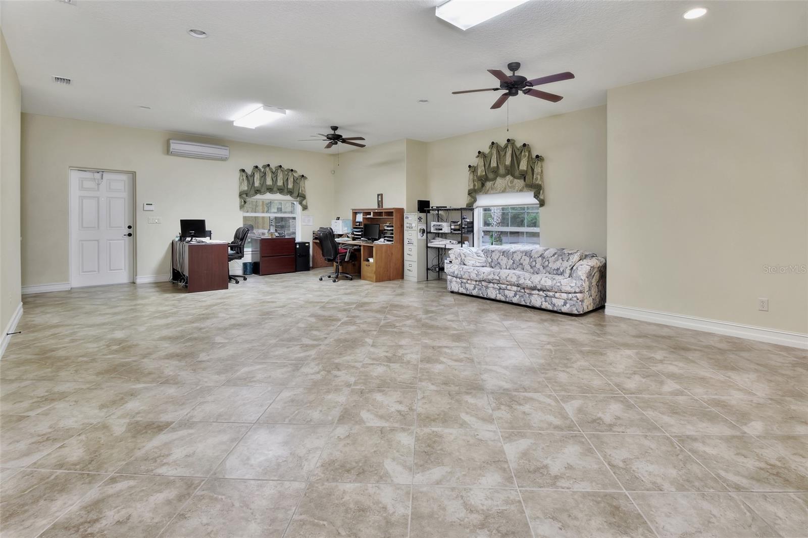 Office or Mother-in-Law space w/kitchenette &amp; full bath