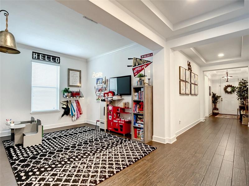 Dining Room - used as homeschool classroom