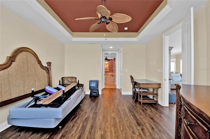 An expansive master bedroom with huge walk-in closet for her and separate closet for him. A luxurious ensuite bathroom (3 of 3 full baths) welcomes you to relax!