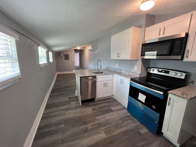 414 Church St Unit B