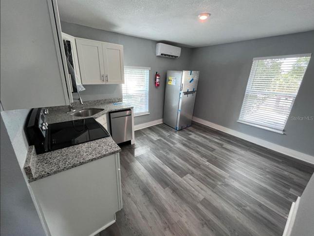 414 Church St Unit C