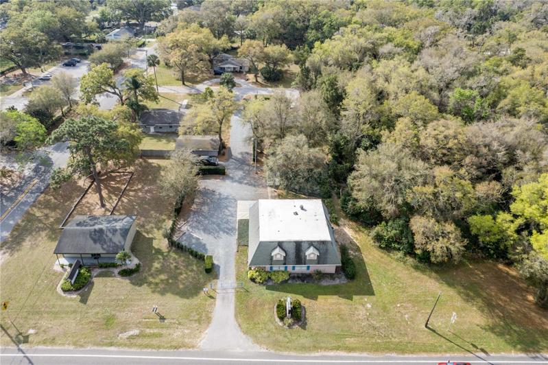 Aerial of former dental office and surrounding property