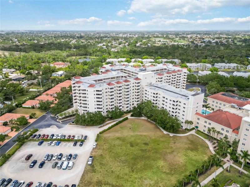 Areal view of the Complex and Whittier Building on the left. Note all the balconies