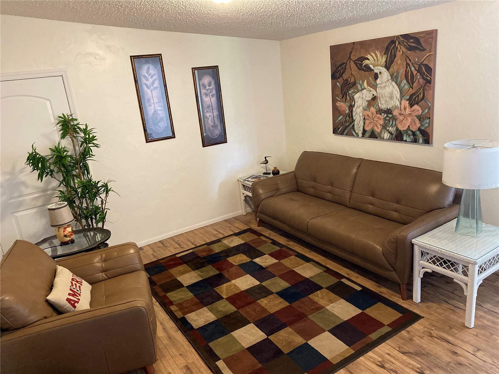 This is the bonus room - can be an office - sitting room or you can actually put up a wall and make it another room 