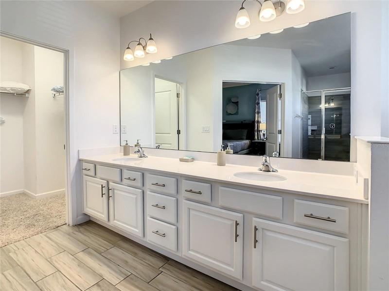 Upstairs Master Bathroom