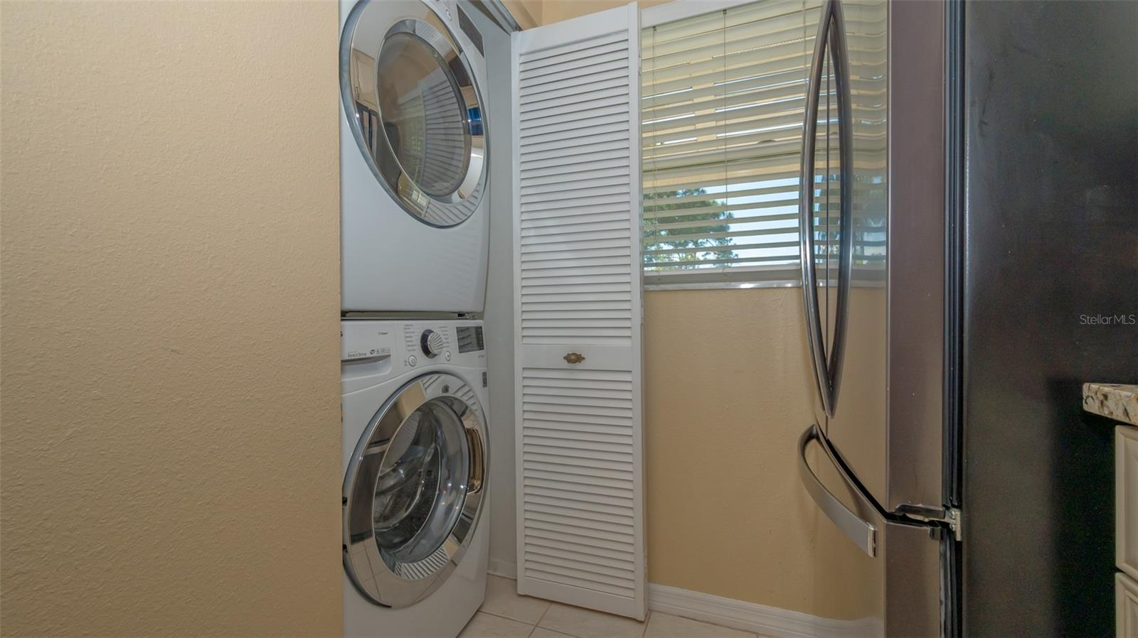 Washer/dryer closet