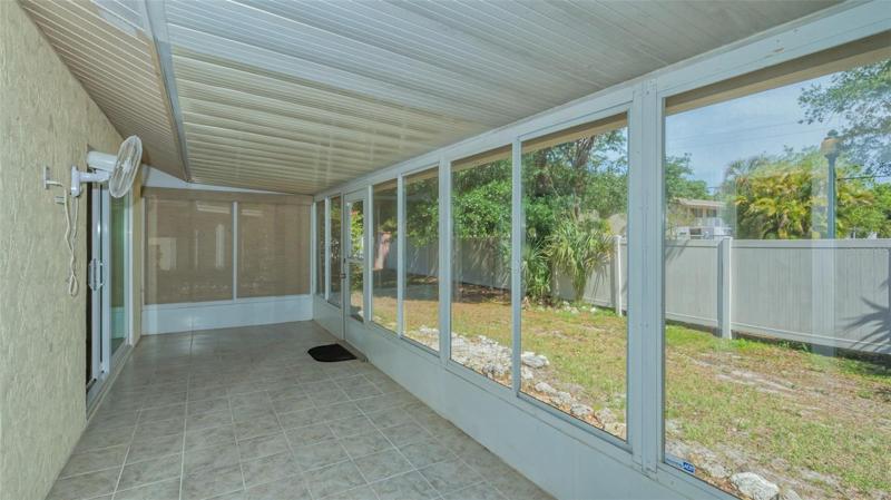 Enclosed Lanai with operable windows