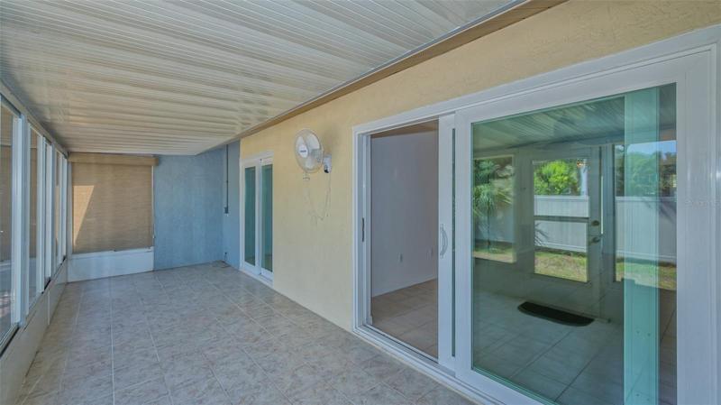 Large Lanai for table and/or seating area