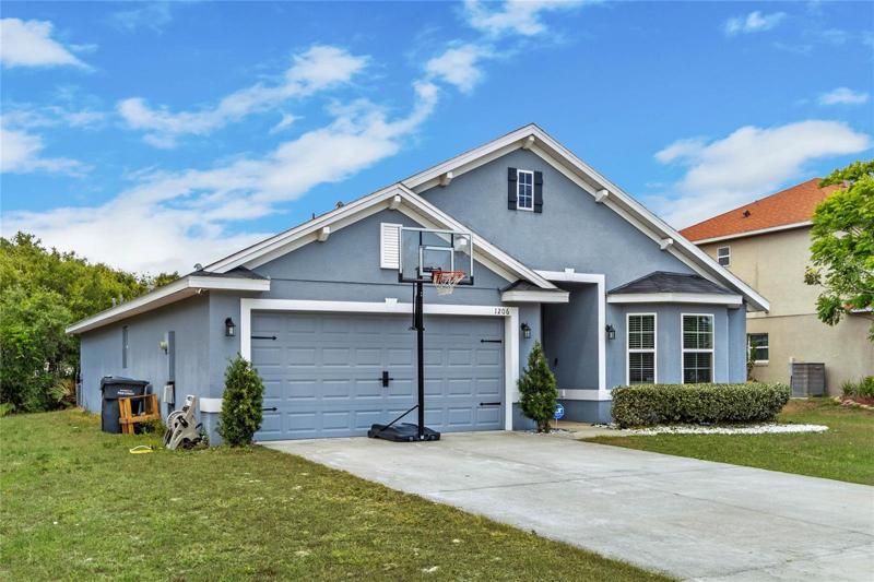 1206 Wahneta Court, Kissimmee, FL 34759