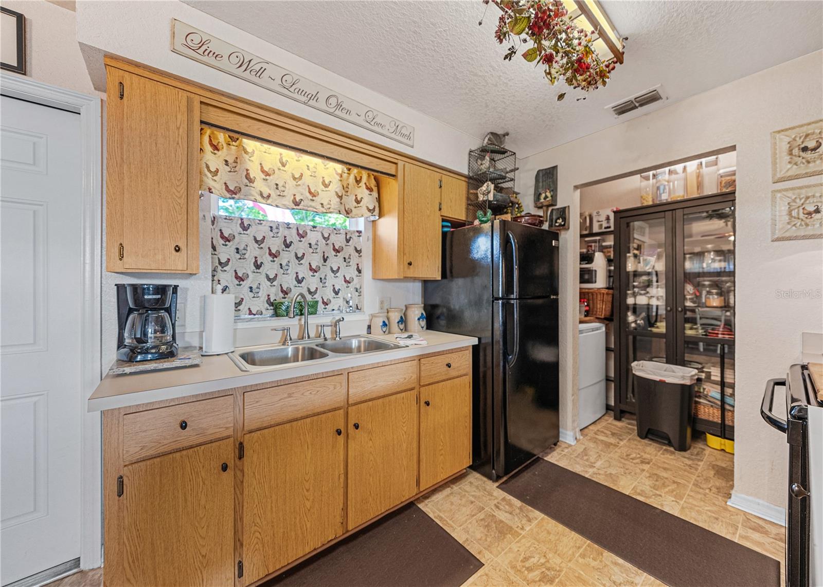 Kitchen/Laundry/pantry