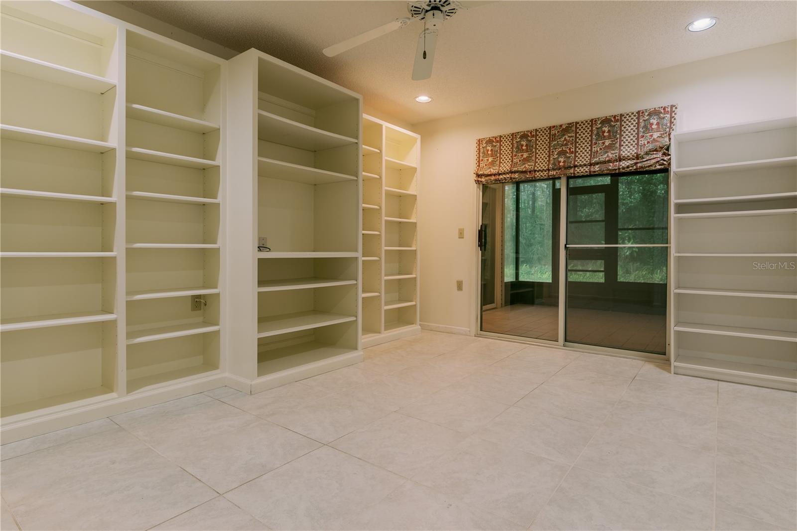 Bedroom 3/Office