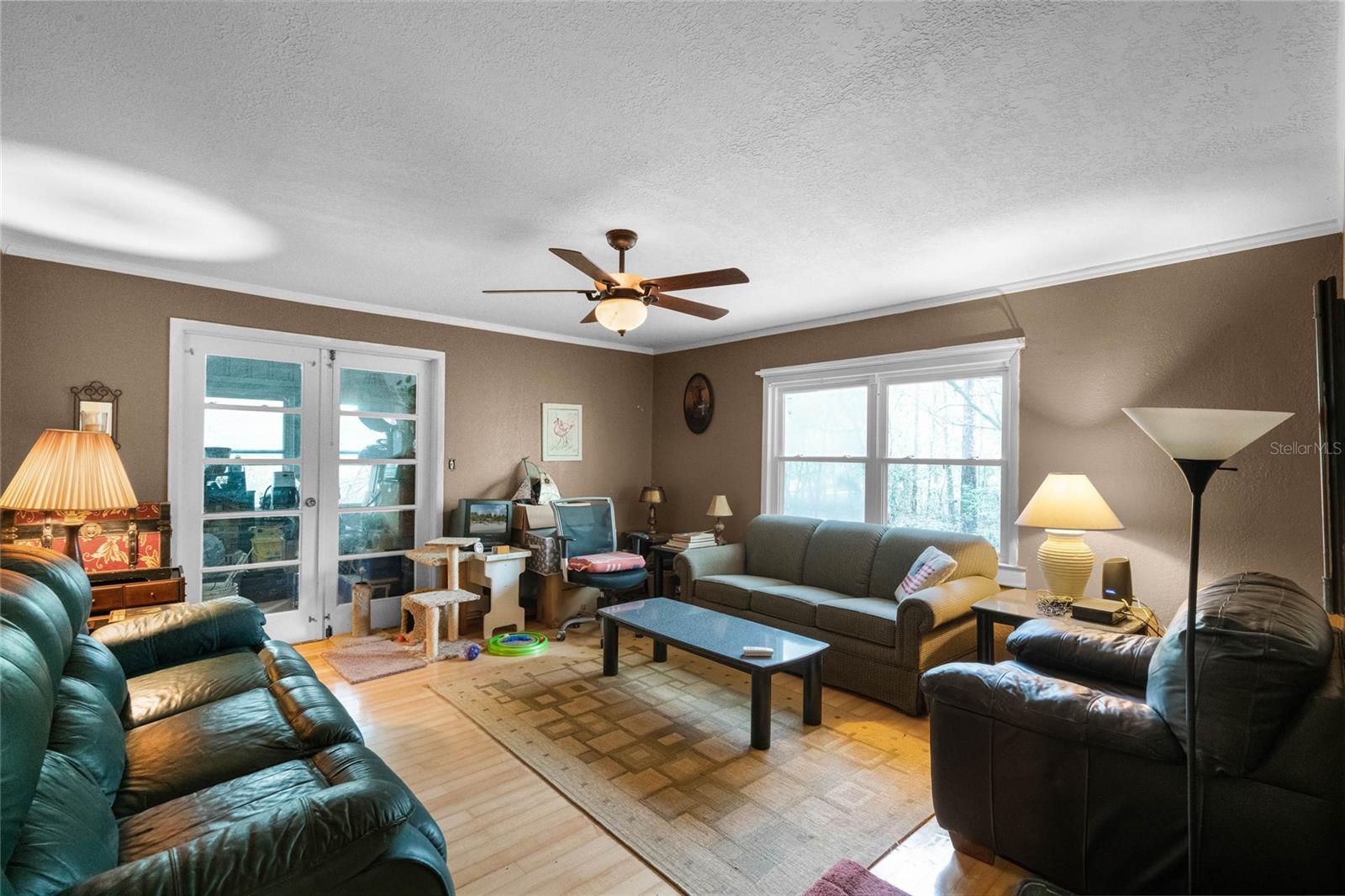 UPSTAIRS LIVING ROOM